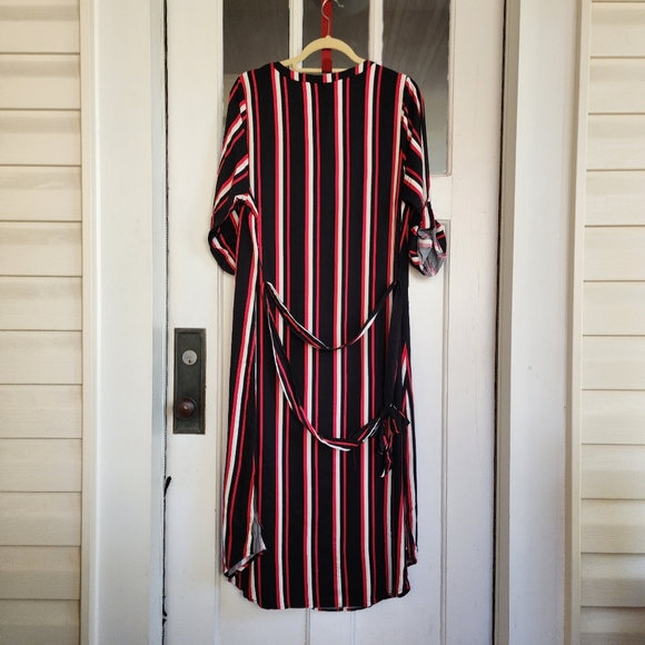 Torrid Black Striped Belted Midi Dress, Sz 1x - Picture 3 of 13